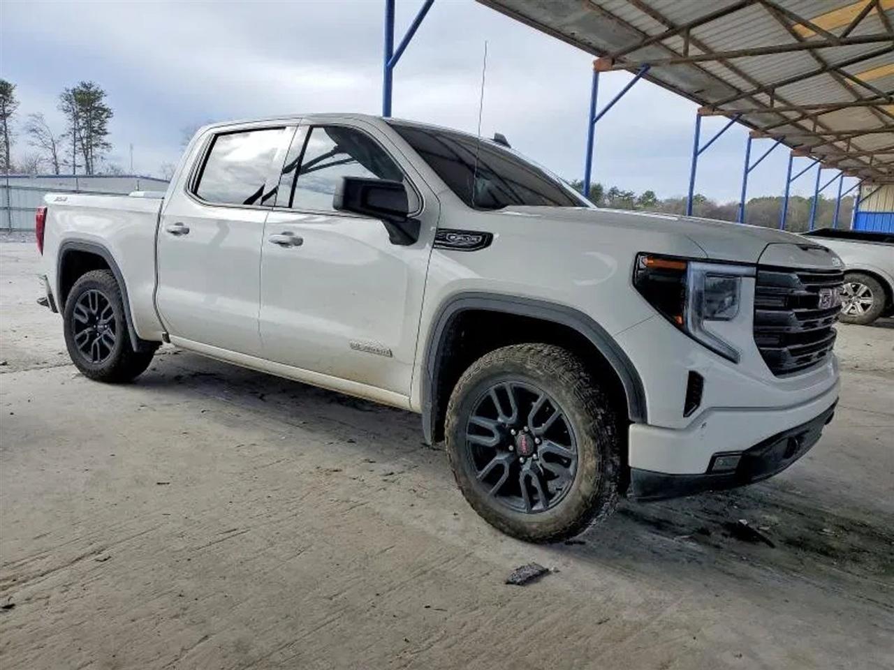 2024 GMC Sierra 1500 Elevation Pickup 4D 5 3/4 ft