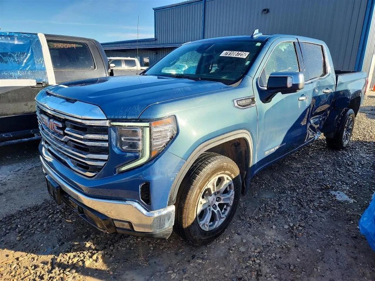 2024 GMC Sierra 1500 SLT Pickup 4D 5 3/4 ft