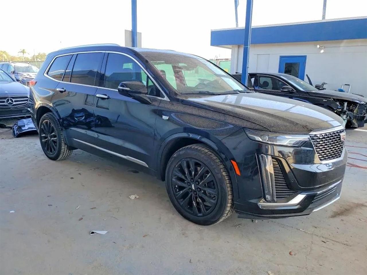 2023 Cadillac XT6 Luxury Sport Utility 4D