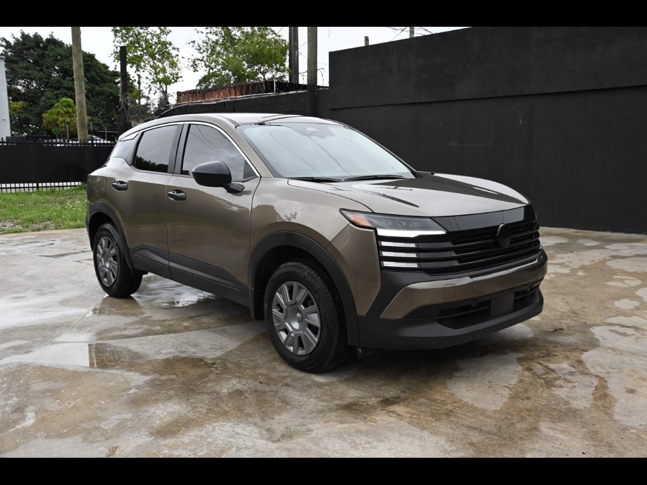 2025 Nissan Kicks S Sport Utility 4D