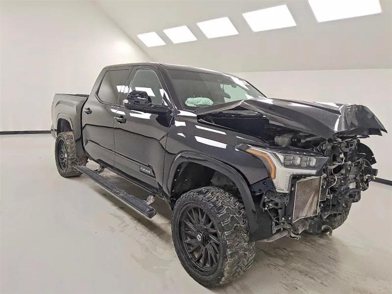 2023 Toyota Tundra Platinum Pickup 4D 5 1/2 ft