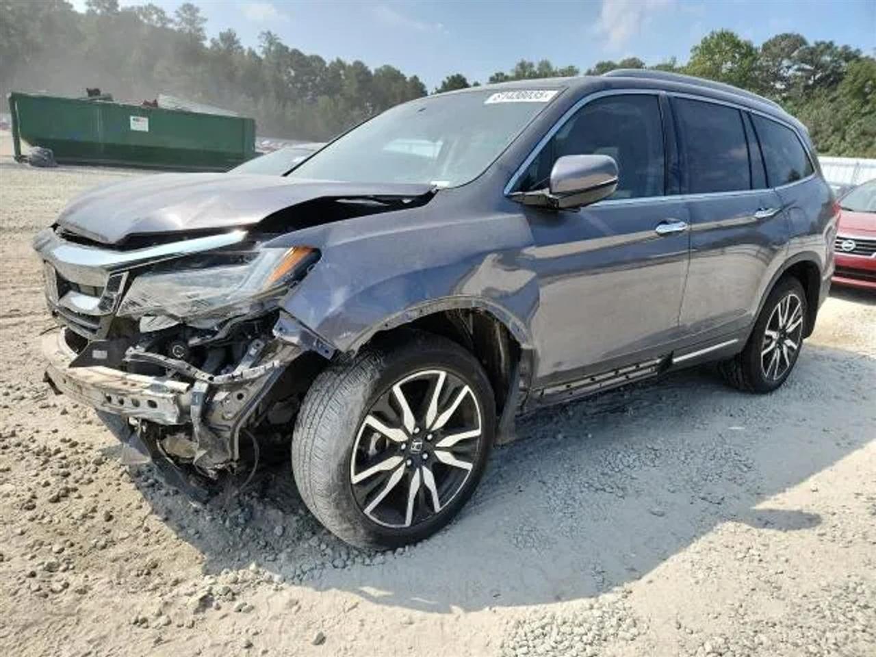 2020 Honda Pilot Touring Sport Utility 4D