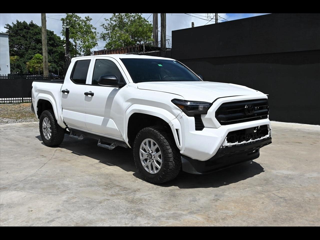 2025 Toyota Tacoma SR Pickup 4D 5 ft