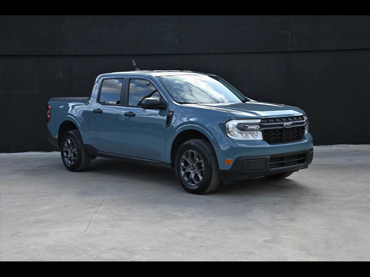 2023 Ford Maverick XLT Pickup 4D 4 1/2 ft