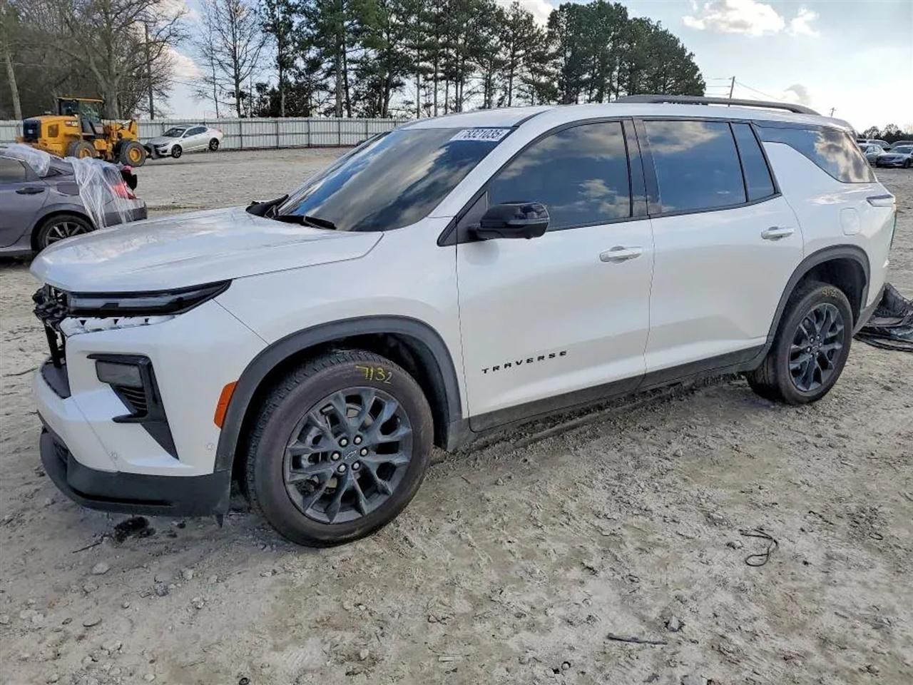 2025 Chevrolet Traverse LT Sport Utility 4D