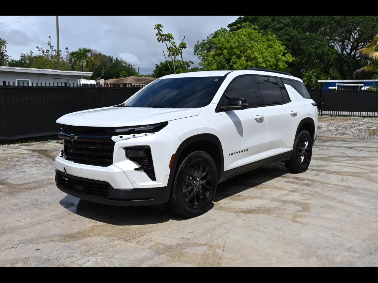 2025 Chevrolet Traverse LT Sport Utility 4D