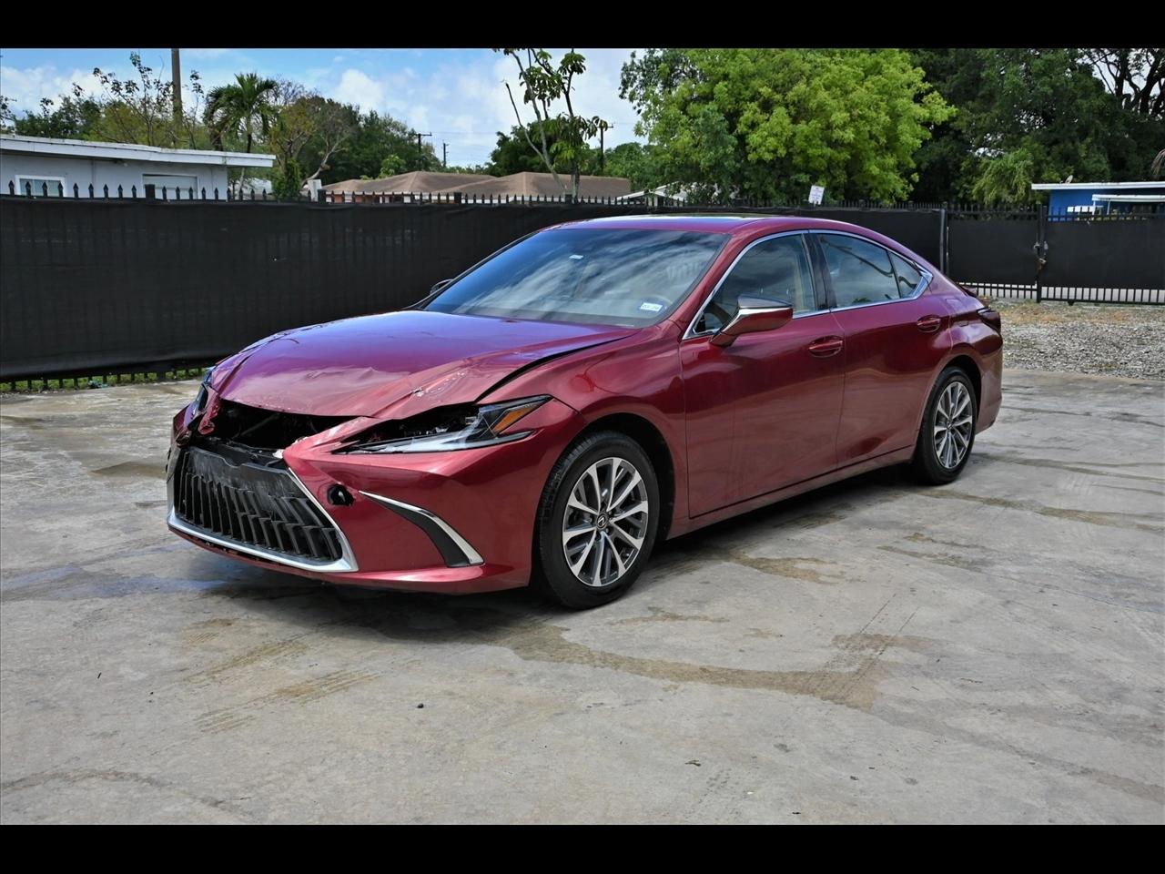 2023 Lexus ES 300h ES 300h Sedan 4D