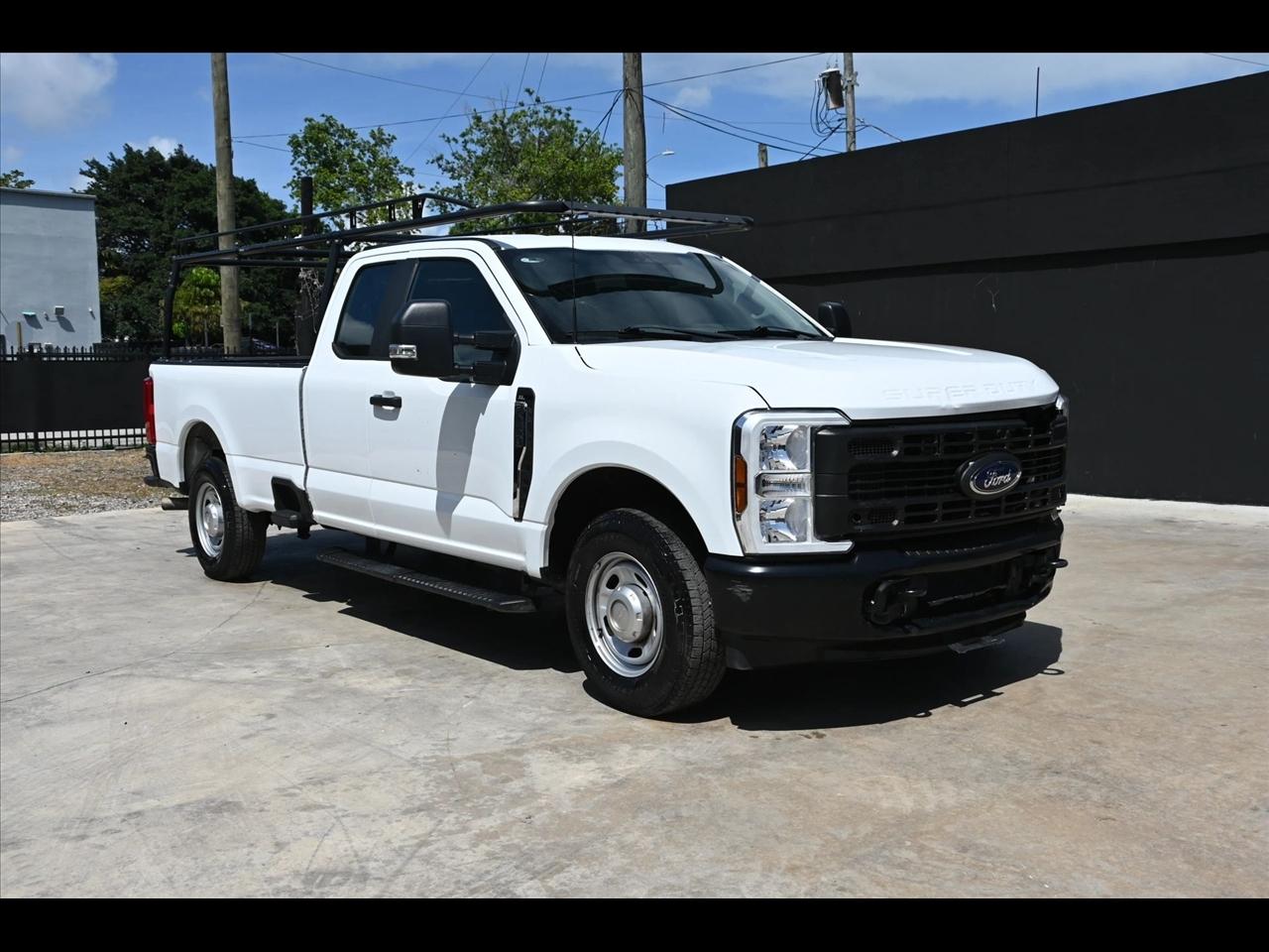 2024 Ford F-250 SD XL Pickup 4D 8 ft