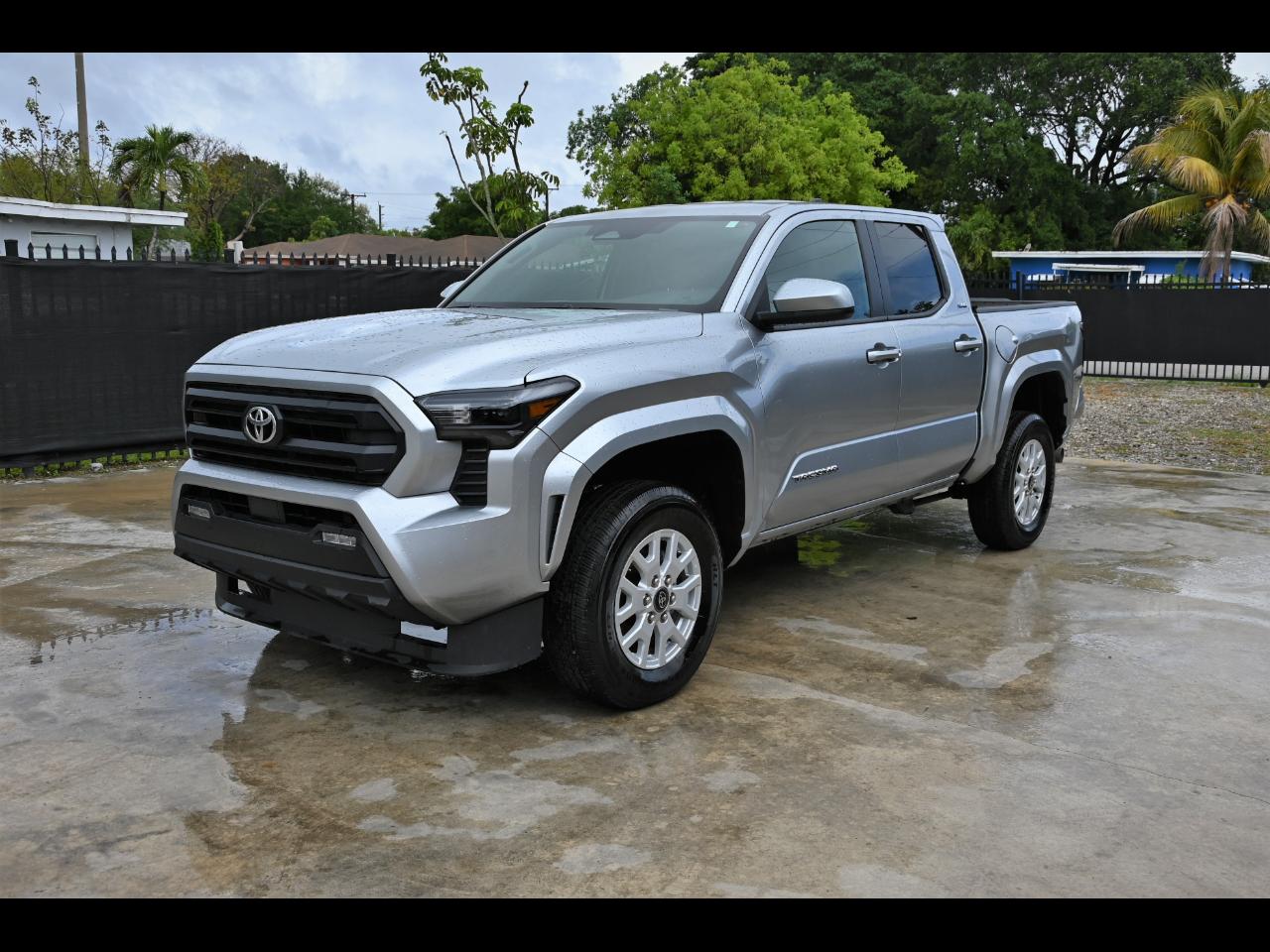 2024 Toyota Tacoma SR5 Pickup 4D 5 ft