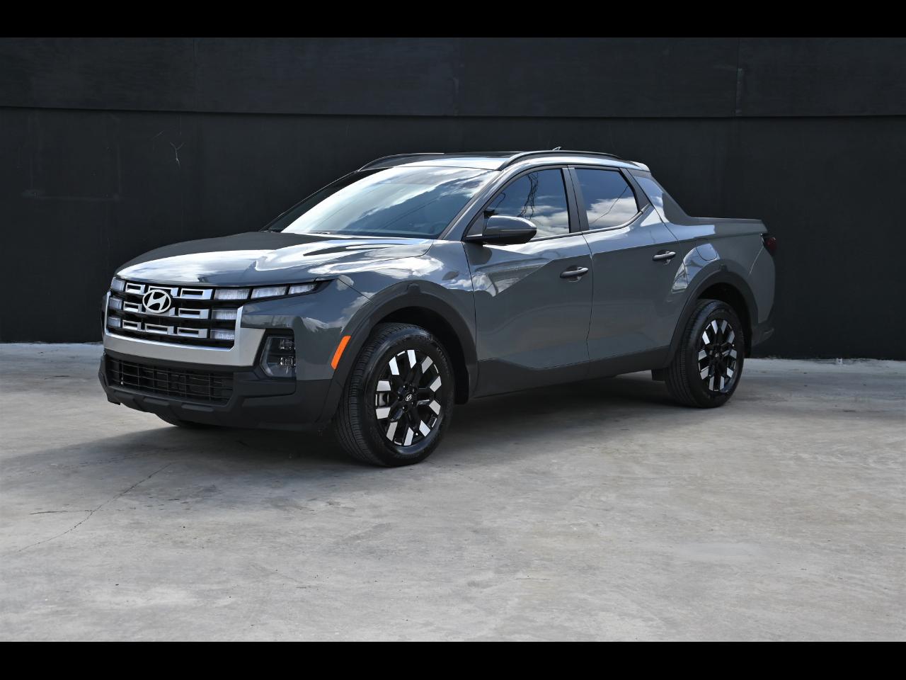 2025 Hyundai Santa Cruz SEL Activity Pickup 4D 4 ft