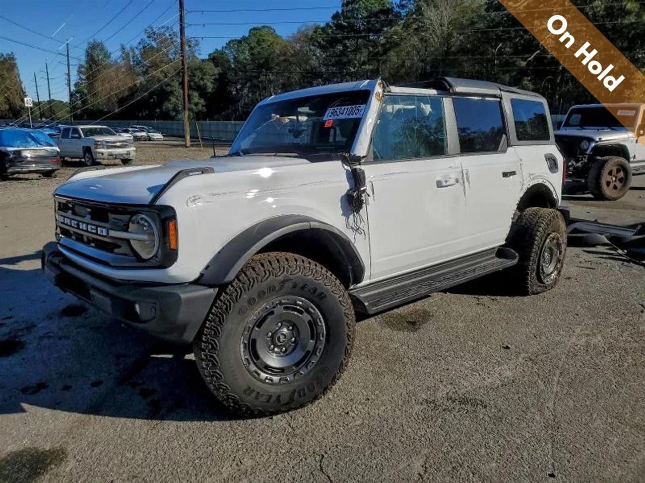 2025 Ford Bronco Outer Banks Sport Utility 4D