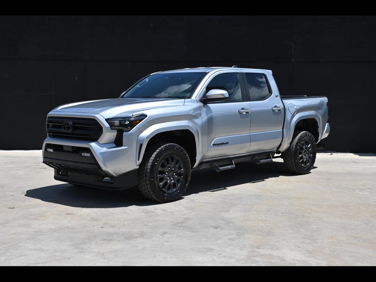 2024 Toyota Tacoma SR5 Pickup 4D 5 ft