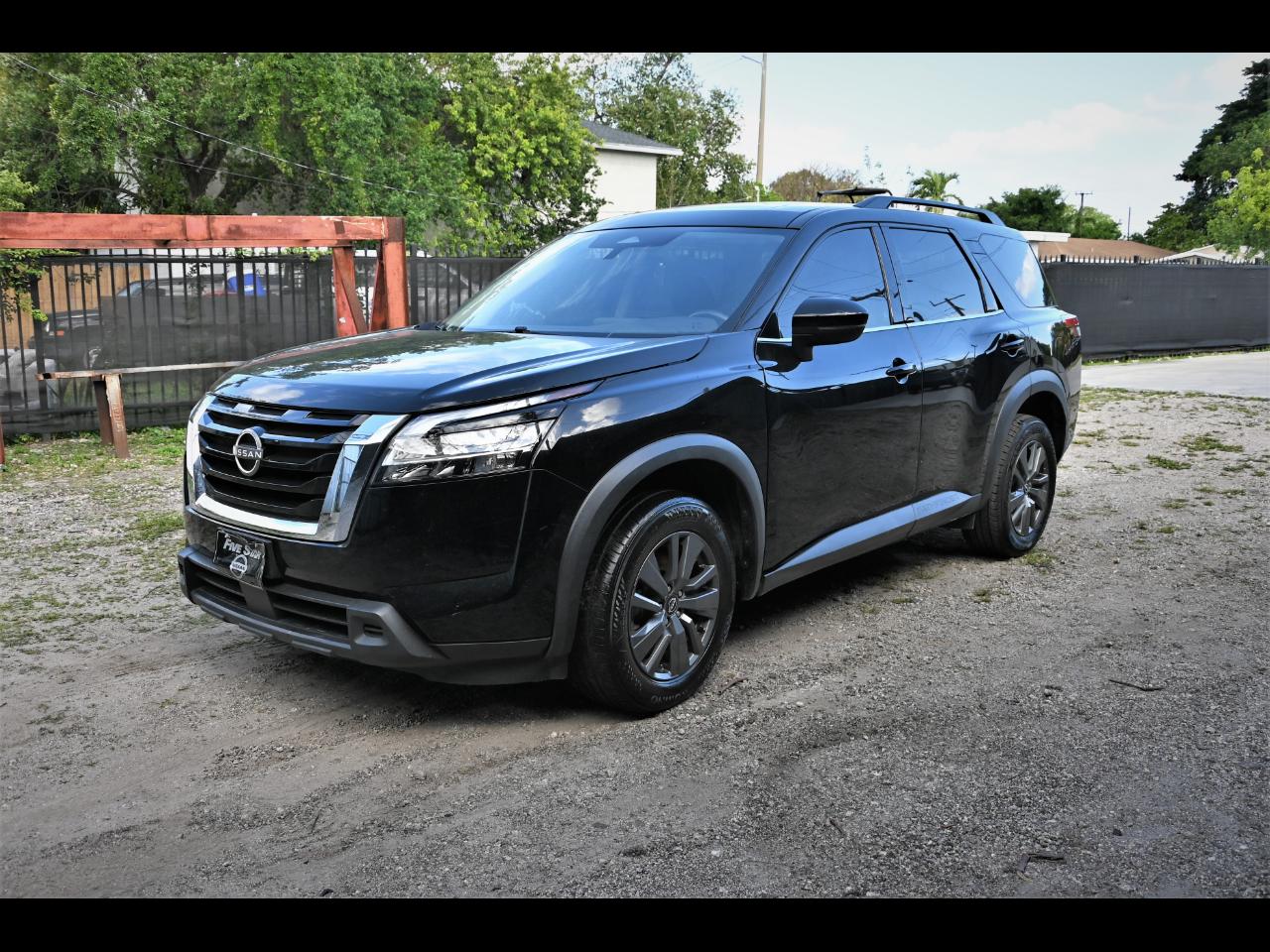 2022 Nissan Pathfinder SV Sport Utility 4D