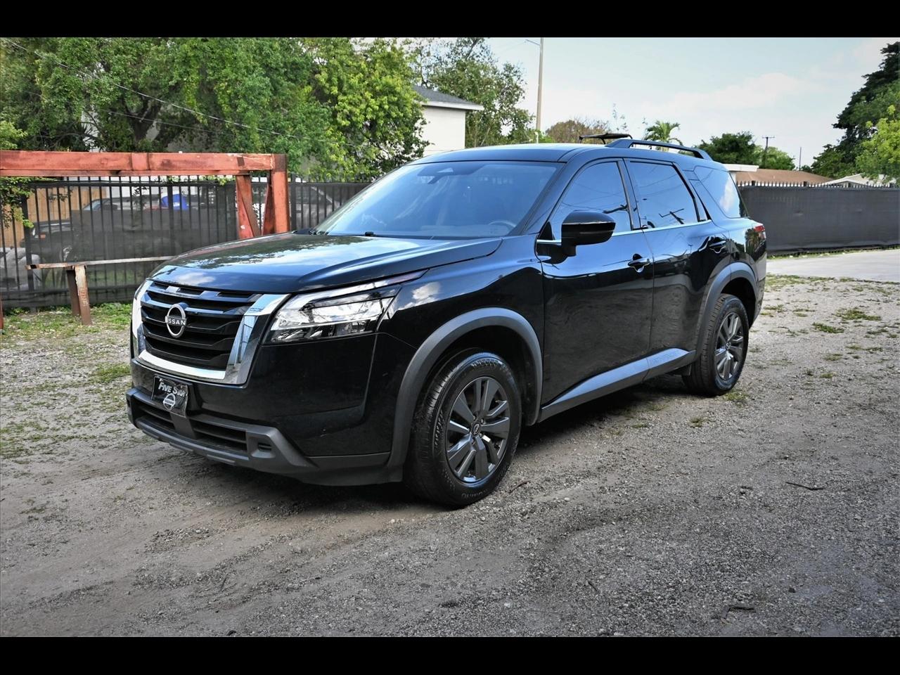 2022 Nissan Pathfinder SV Sport Utility 4D