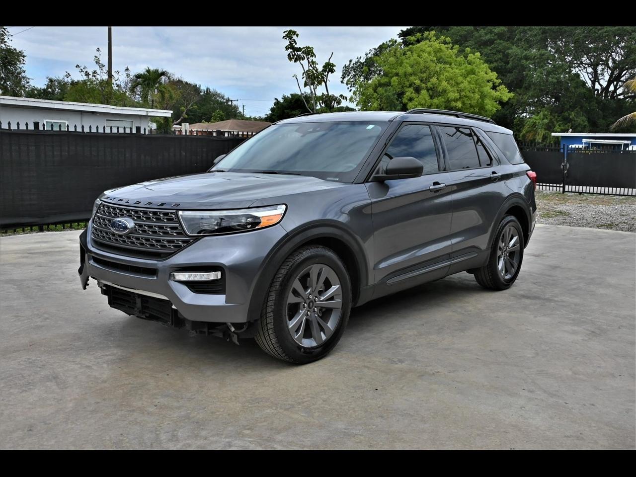 2021 Ford Explorer XLT Sport Utility 4D