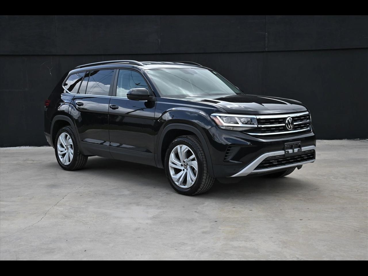 2023 Volkswagen Atlas SE 4MOTION w/Tech Pkg Sport Utility 4D