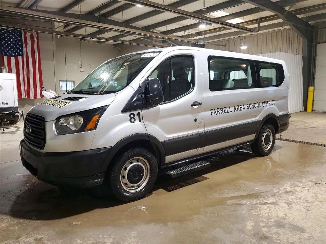 2019 Ford Transit XL w/Low Roof w/60/40 Side Door Van 3D