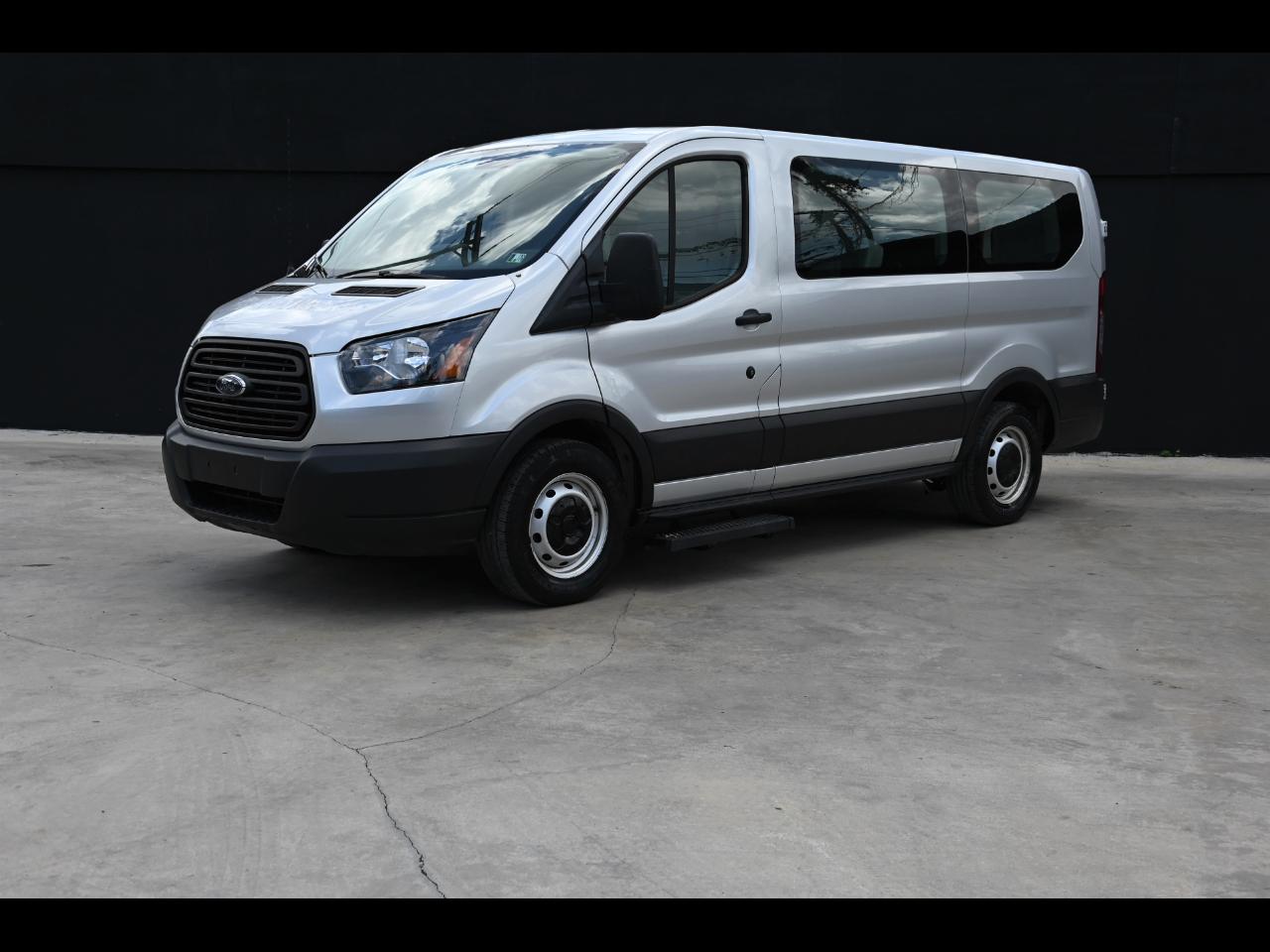 2019 Ford Transit XL w/Low Roof w/60/40 Side Door Van 3D