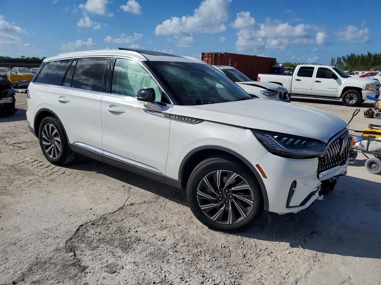 2025 Lincoln Aviator Premiere Sport Utility 4D