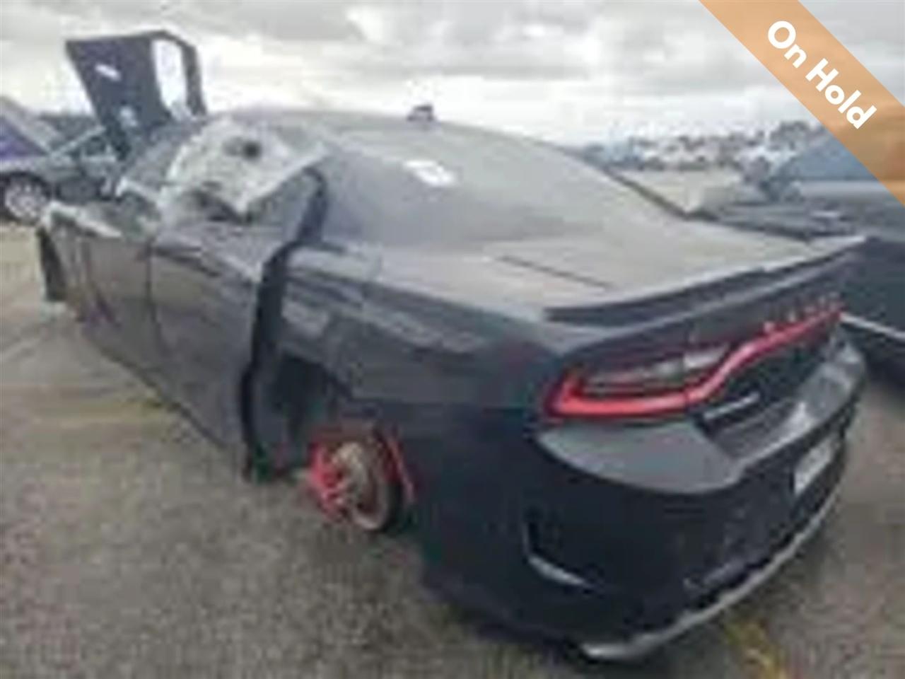 2015 Dodge Charger SRT Hellcat Sedan 4D