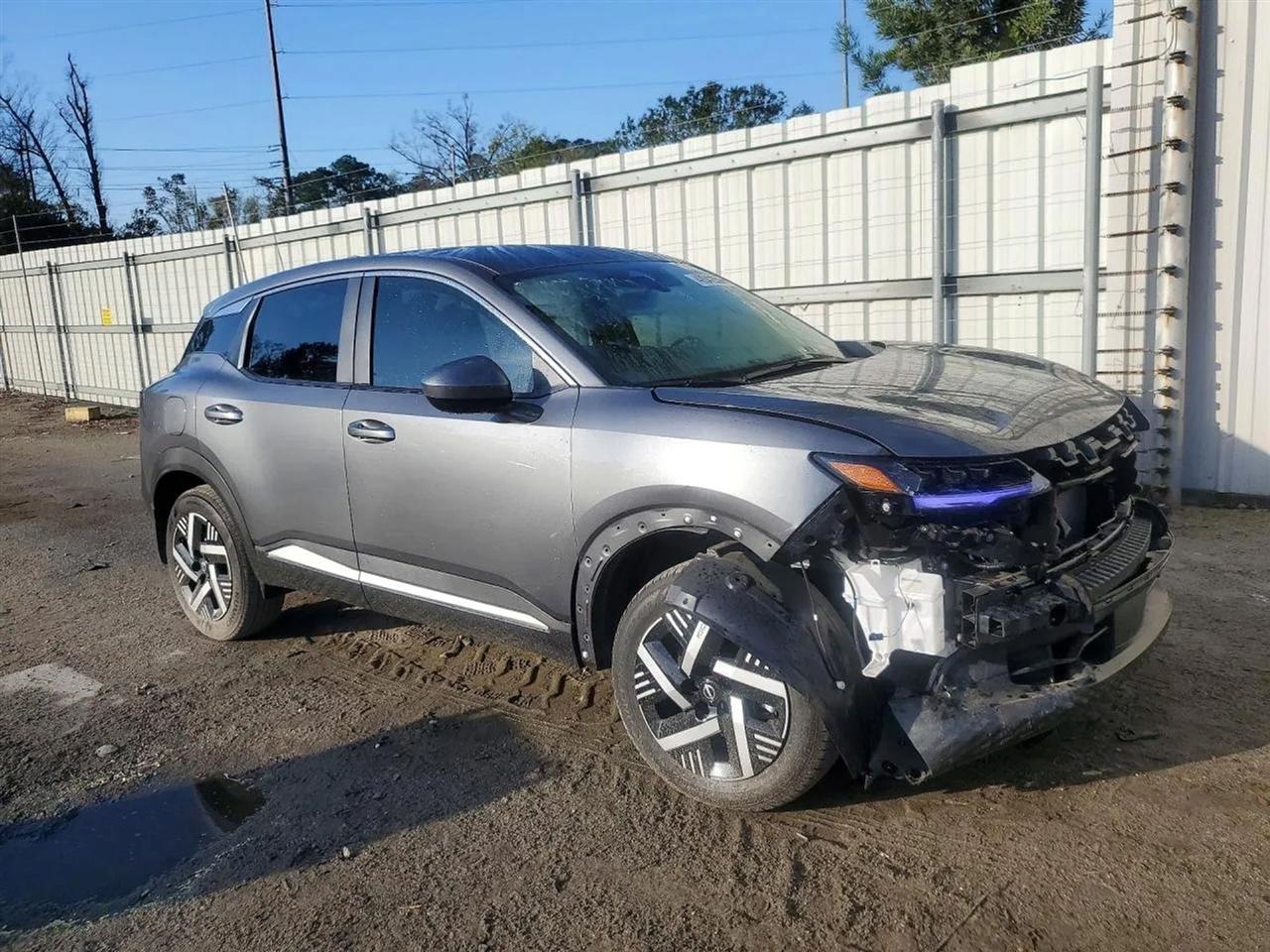 2025 Nissan Kicks SV Sport Utility 4D