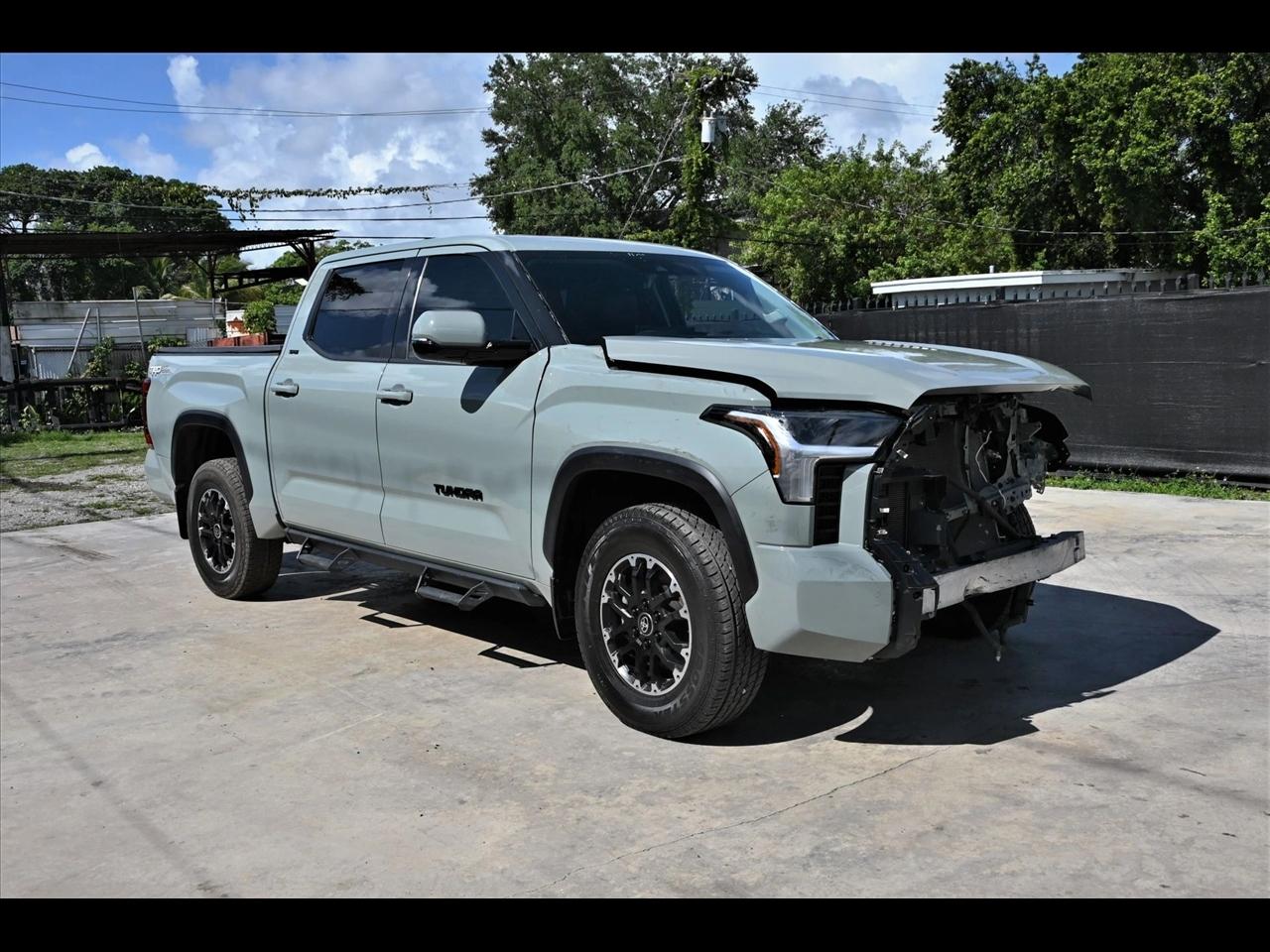 2022 Toyota Tundra SR5 Pickup 4D 5 1/2 ft