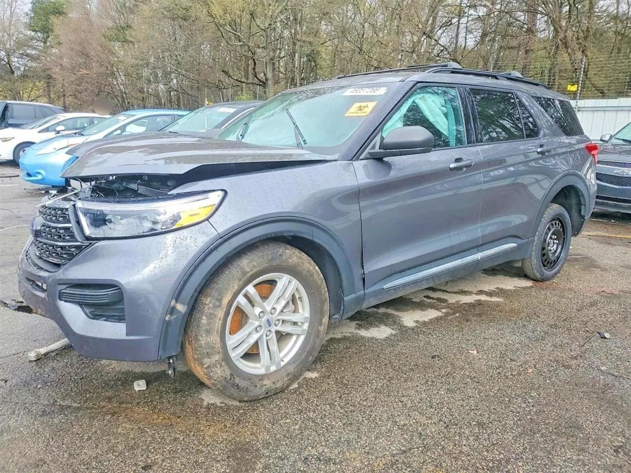 2024 Ford Explorer XLT Sport Utility 4D