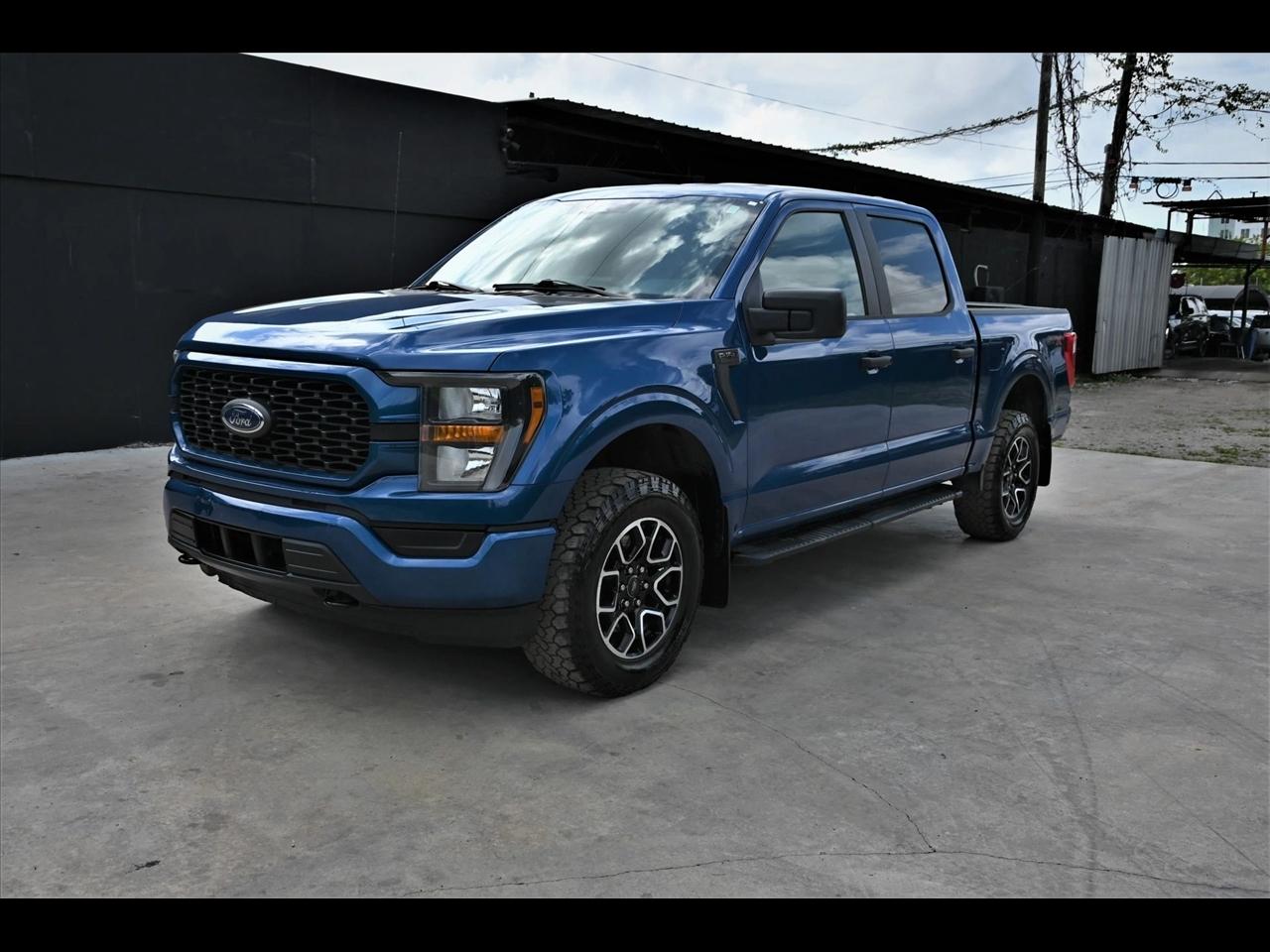 2023 Ford F-150 XL Pickup 4D 5 1/2 ft