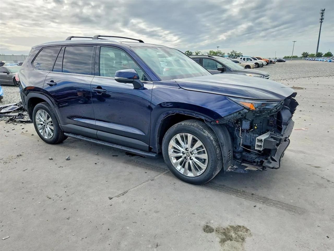 2024 Toyota Grand Highlander Platinum Sport Utility 4D