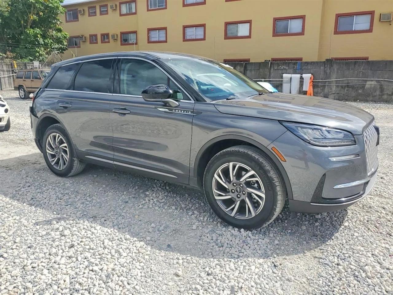 2025 Lincoln Corsair Premiere Sport Utility 4D