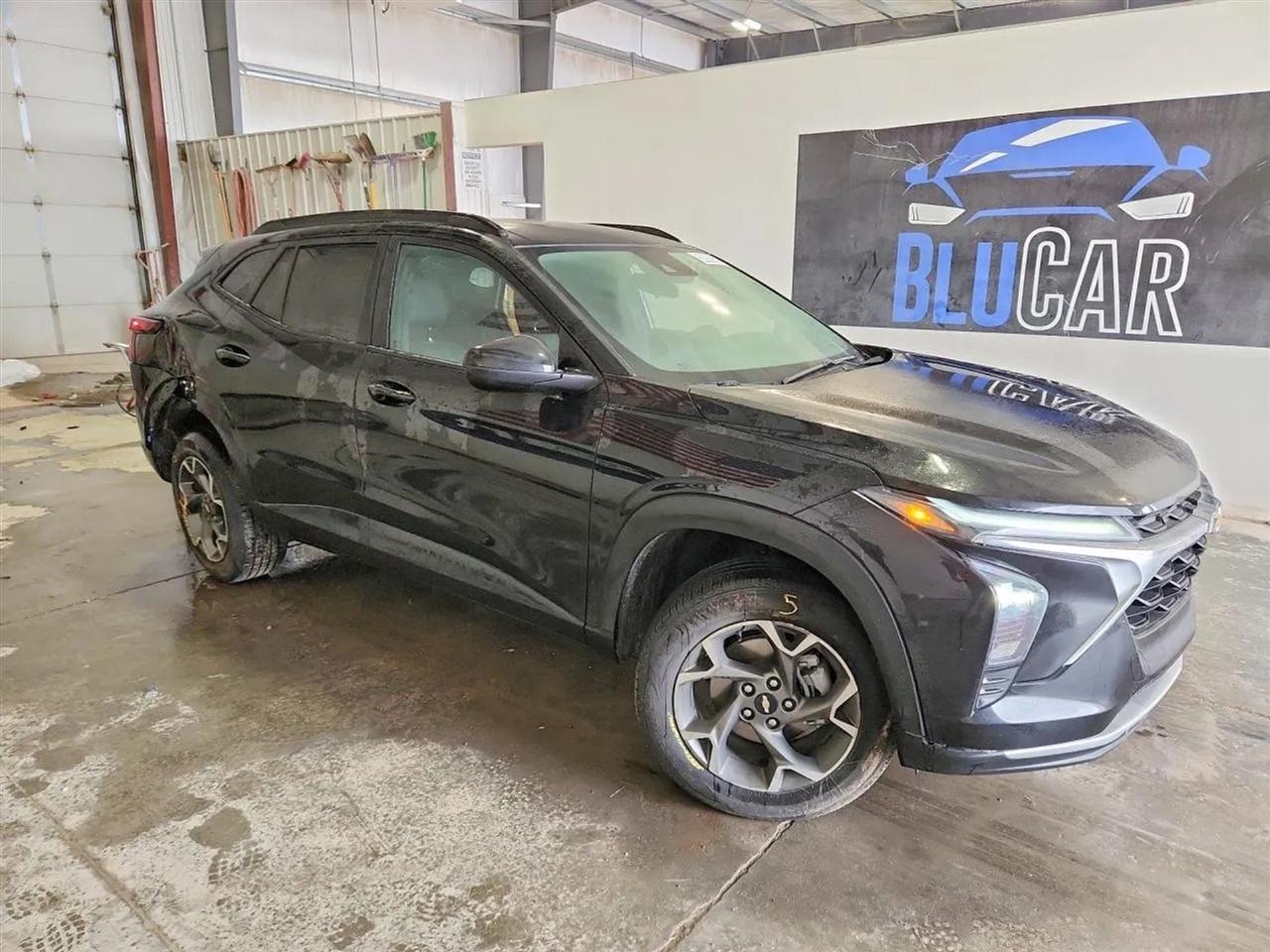 2025 Chevrolet Trax LT Sport Utility 4D