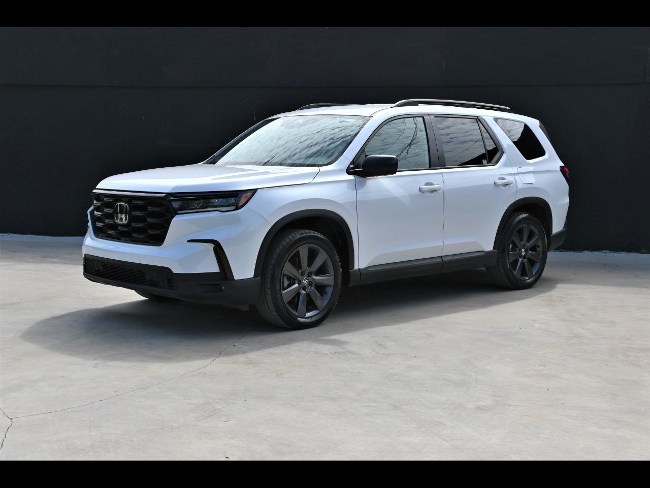 2025 Honda Pilot Sport SUV 4D