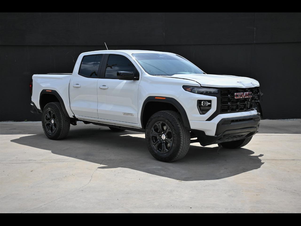2024 GMC Canyon Elevation Pickup 4D 5 ft