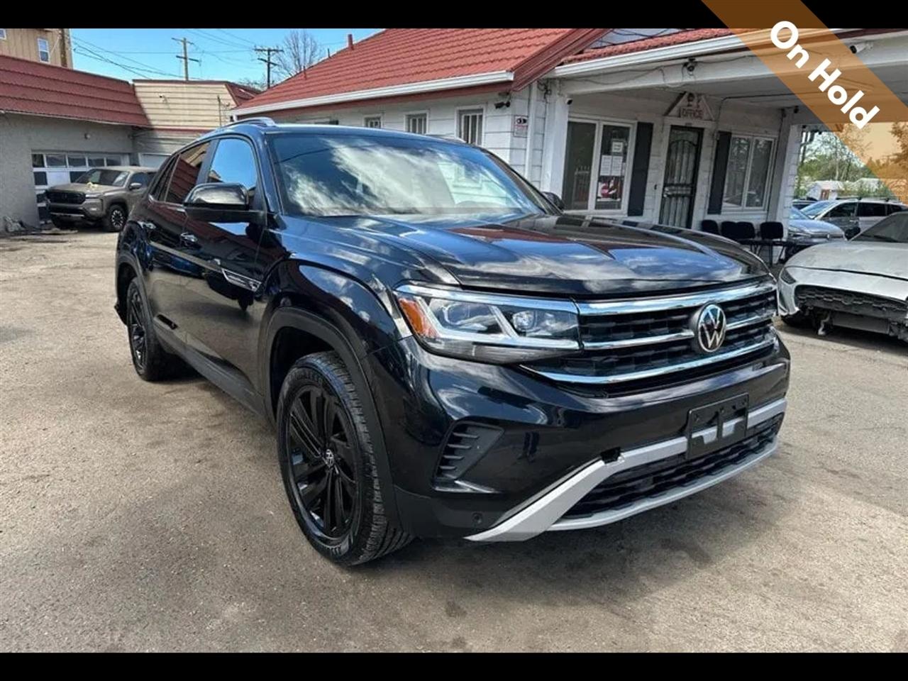 2023 Volkswagen Atlas Cross Sport SE 4MOTION w/Technology Sport Utility 4D