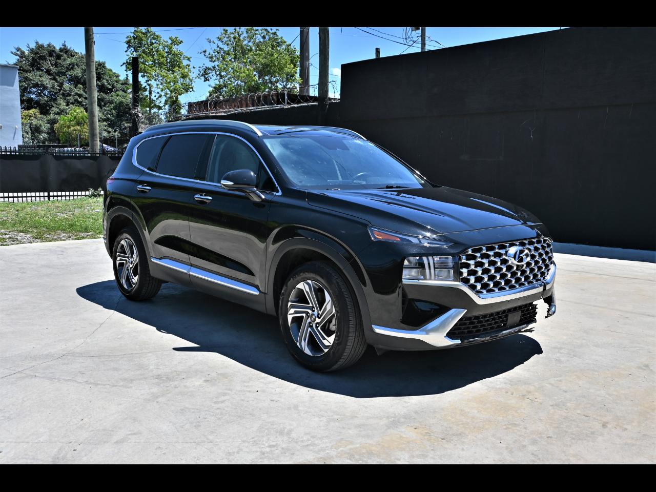 2023 Hyundai Santa Fe SEL Sport Utility 4D