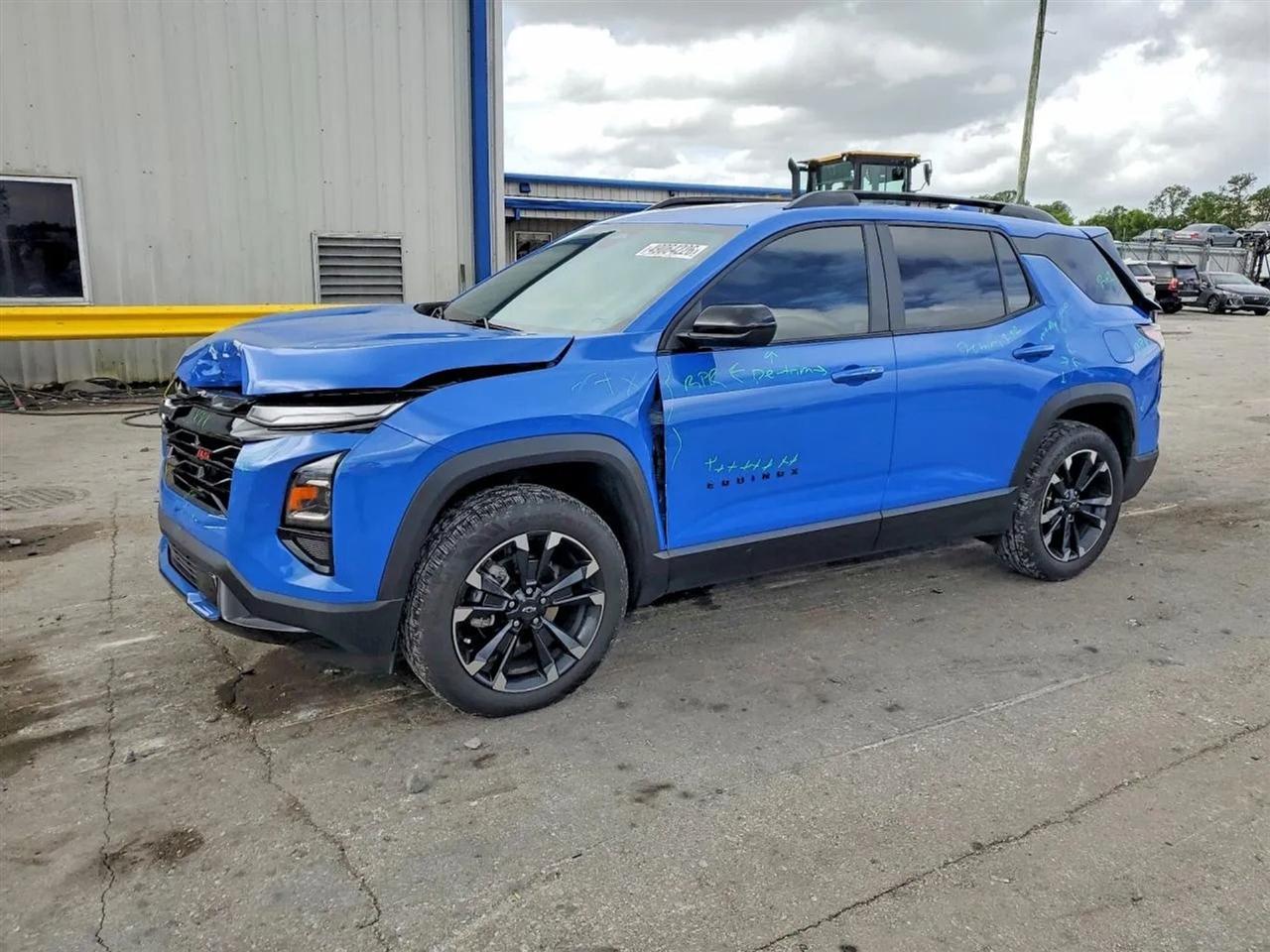 2025 Chevrolet Equinox RS Sport Utility 4D