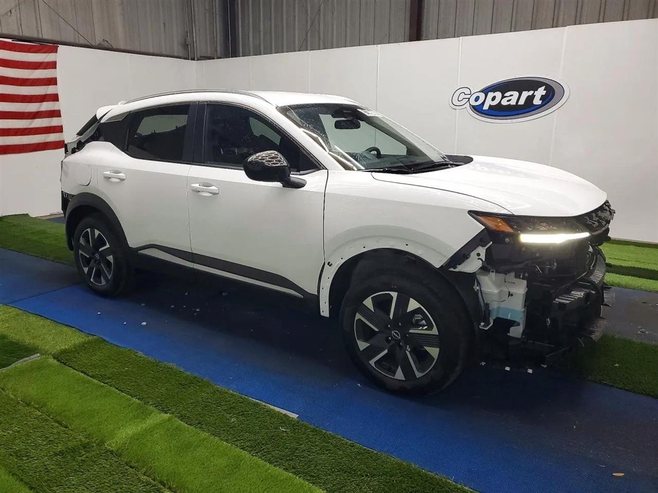 2026 Nissan Kicks SV Sport Utility 4D