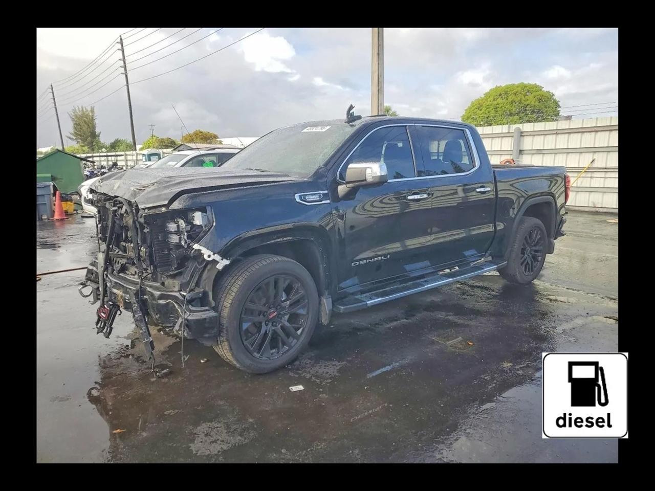 2023 GMC Sierra 1500 Denali Pickup 4D 5 3/4 ft