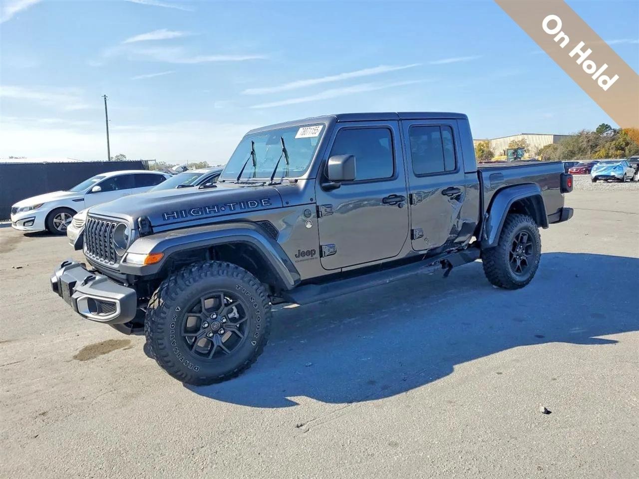 2025 Jeep Gladiator High Tide Pickup 4D 5 ft