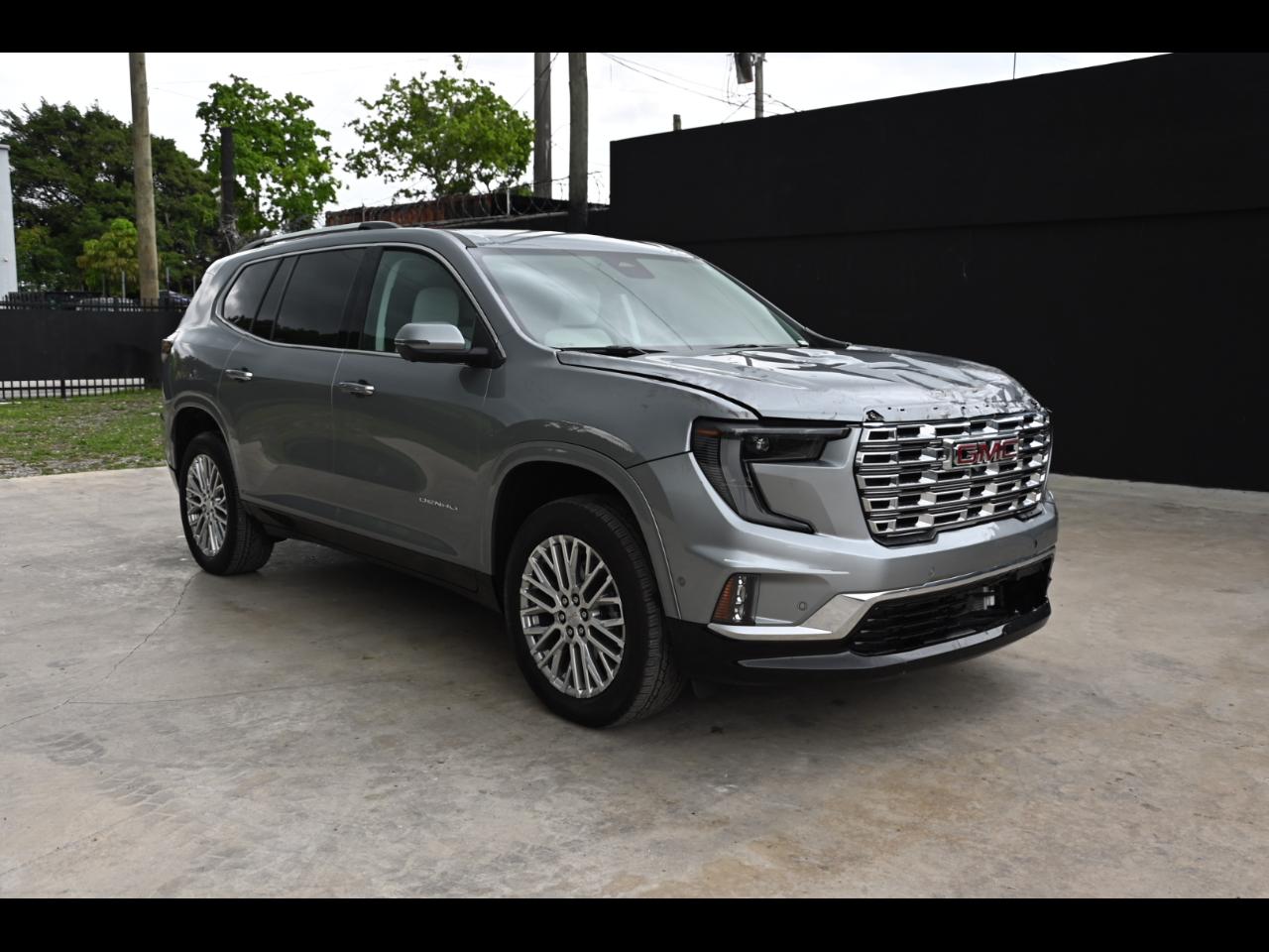 2024 GMC Acadia Denali Sport Utility 4D