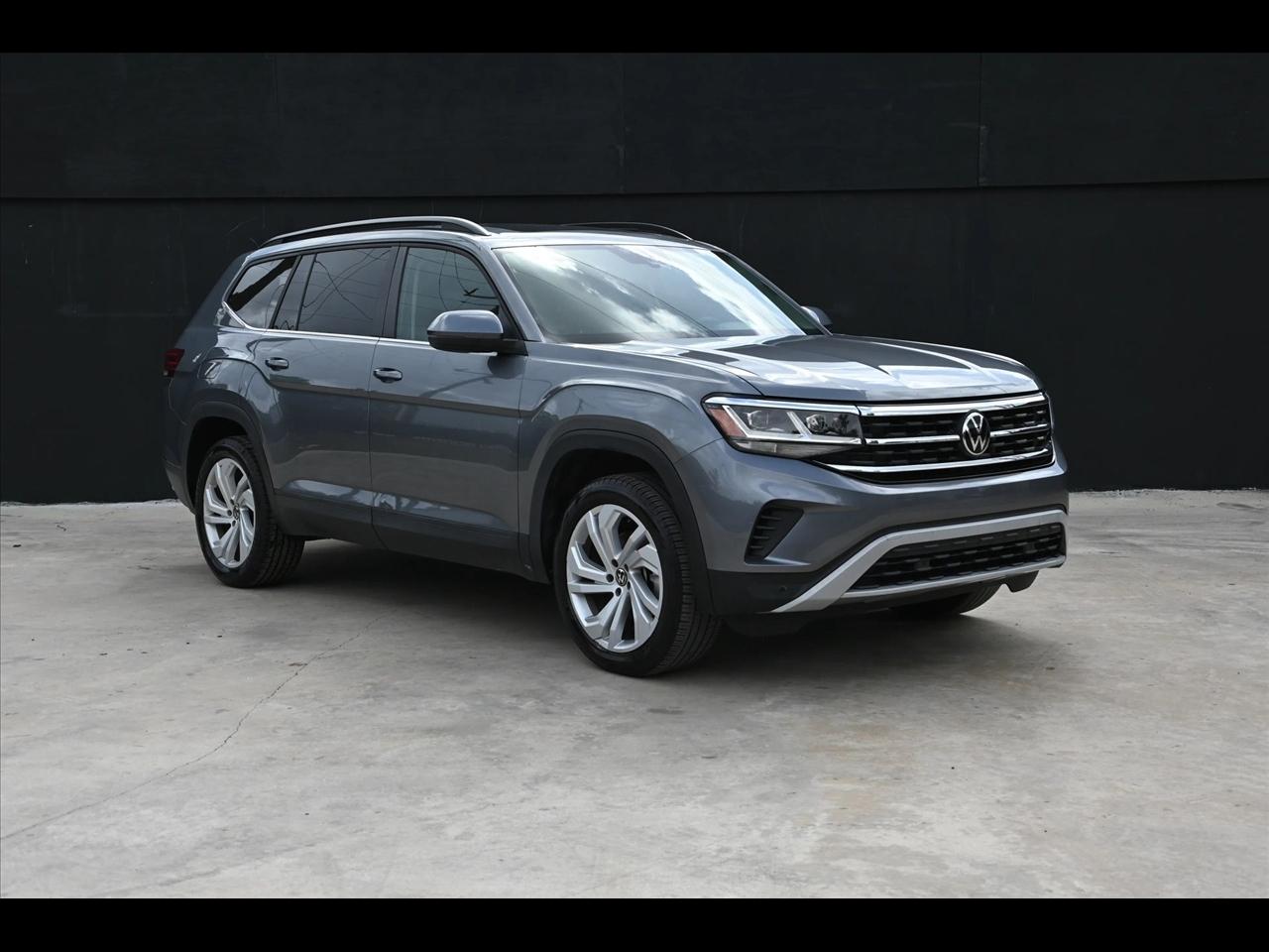 2022 Volkswagen Atlas SE w/Tech Pkg Sport Utility 4D