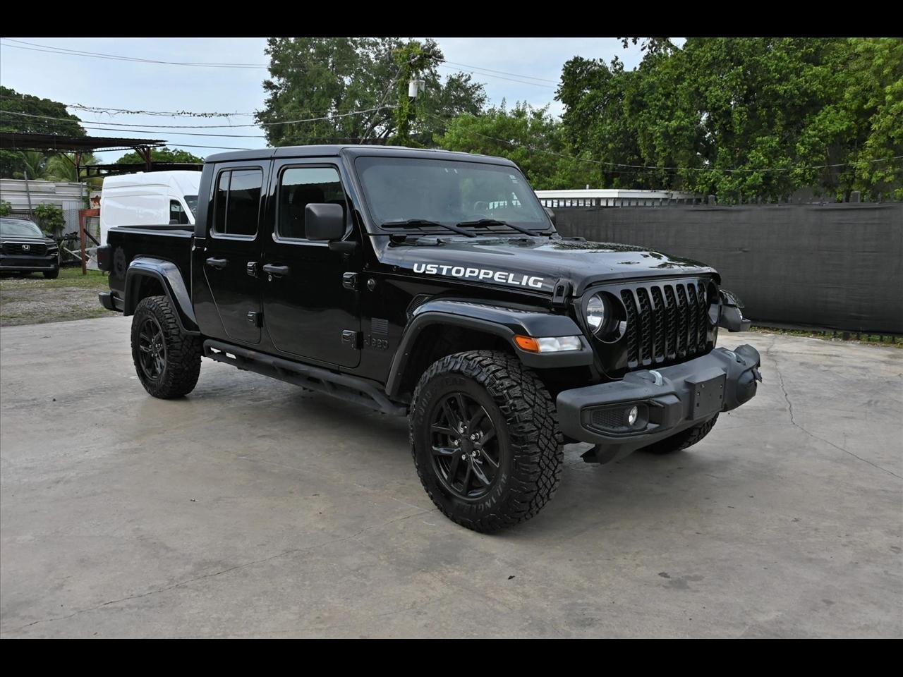 2022 Jeep Gladiator Sport Altitude Pickup 4D 5 ft
