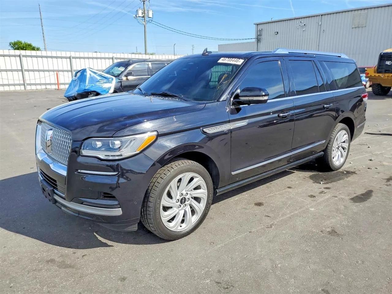 2024 Lincoln Navigator Premier Sport Utility 4D