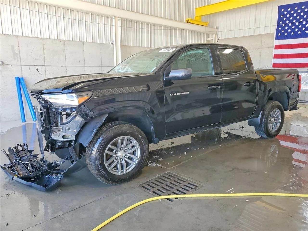 2024 Chevrolet Colorado LT Pickup 4D 5 ft