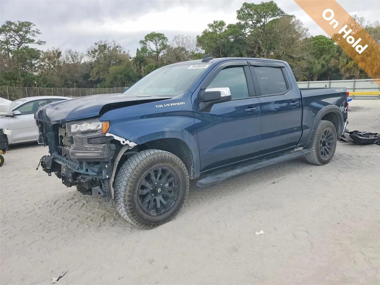 2021 Chevrolet Silverado 1500 LT Pickup 4D 5 3/4 ft