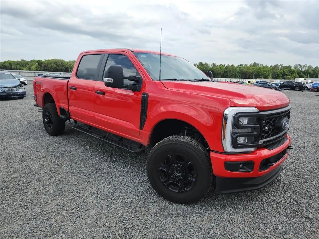 2026 Ford F-250 SD XL Pickup 4D 6 3/4 ft