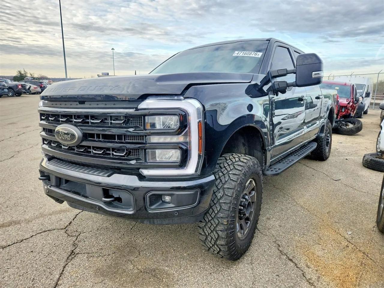 2024 Ford F-250 SD Lariat Pickup 4D 6 3/4 ft
