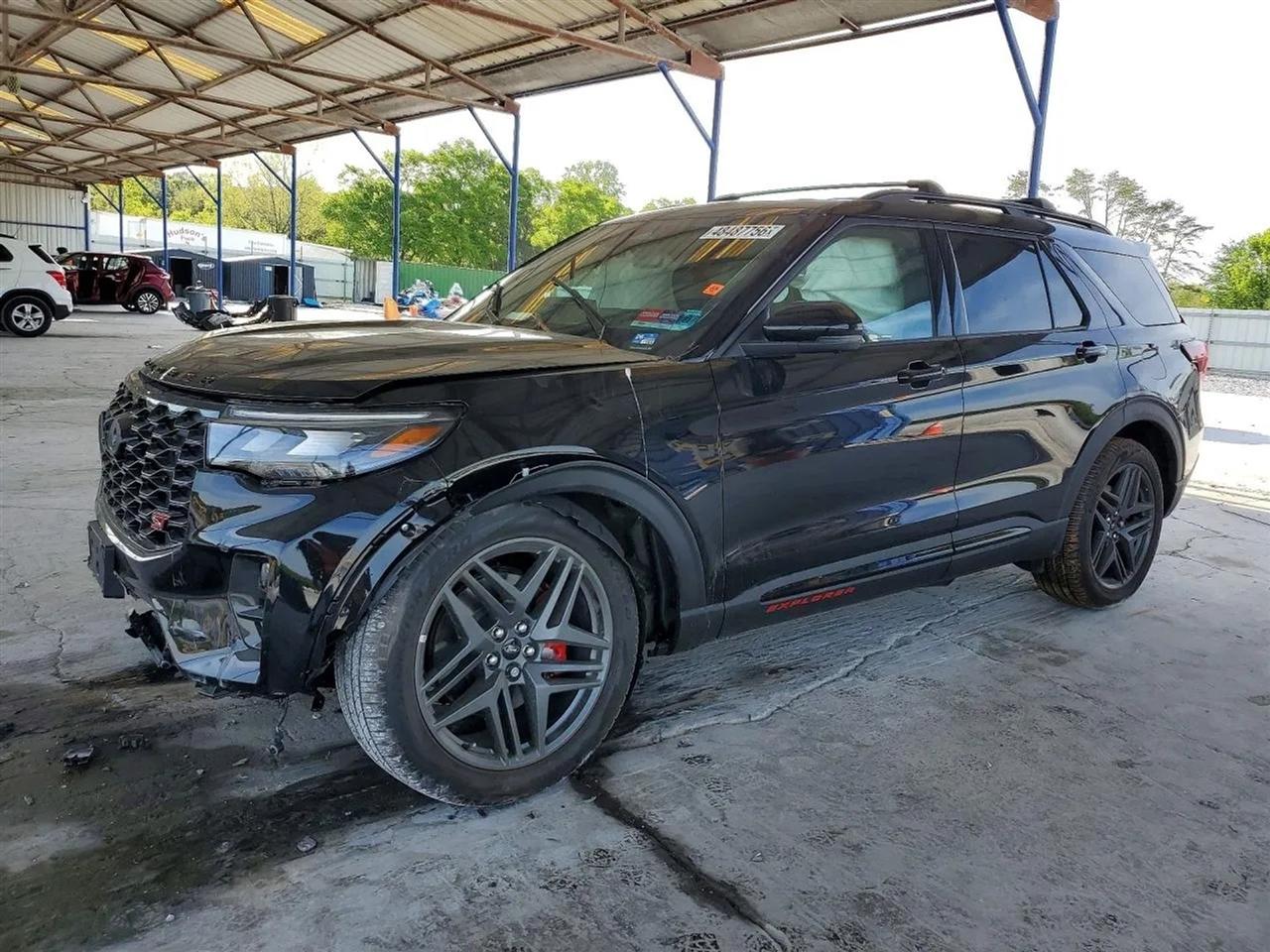 2026 Ford Explorer ST Sport Utility 4D