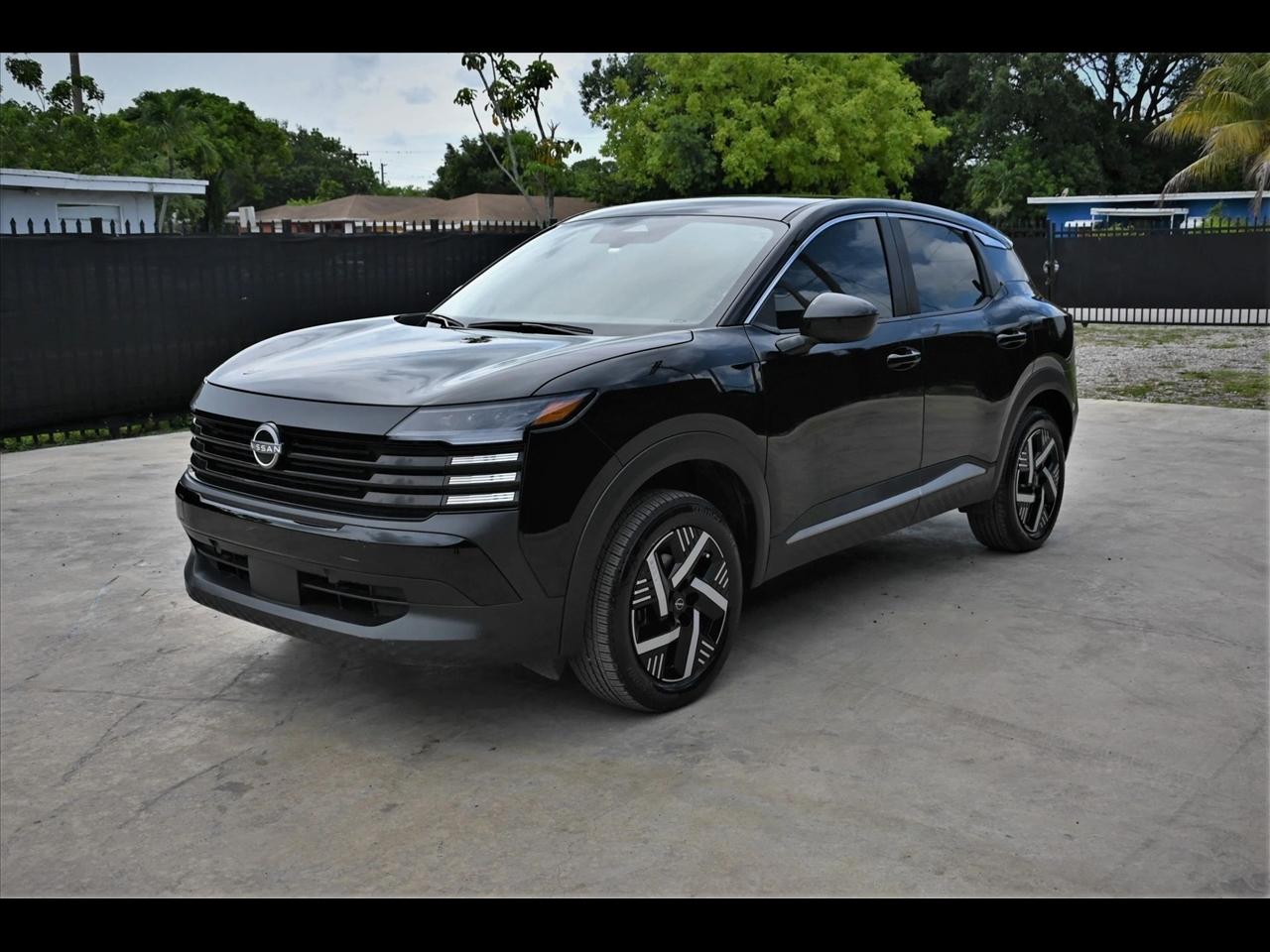 2025 Nissan Kicks SV Sport Utility 4D