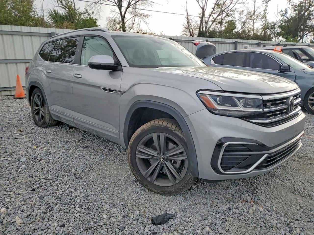 2022 Volkswagen Atlas SEL R-Line 4Motion Sport Utility 4D